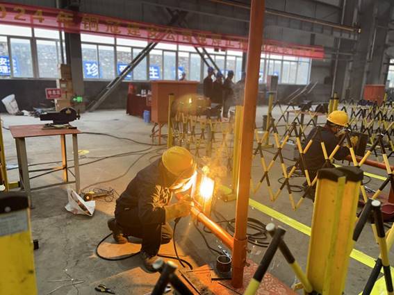 公司舉辦電焊工、電工技術比武